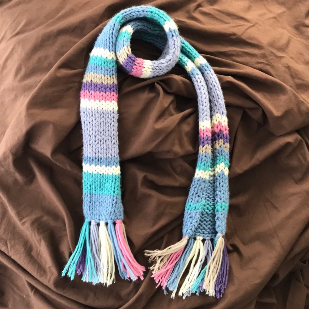 Scarf Striped - Picture 2 of 2